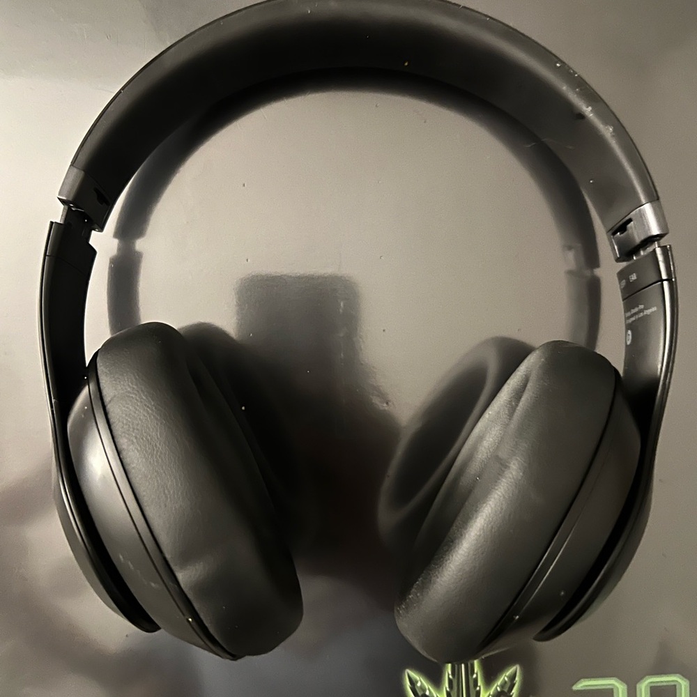 Beats Studio 3
